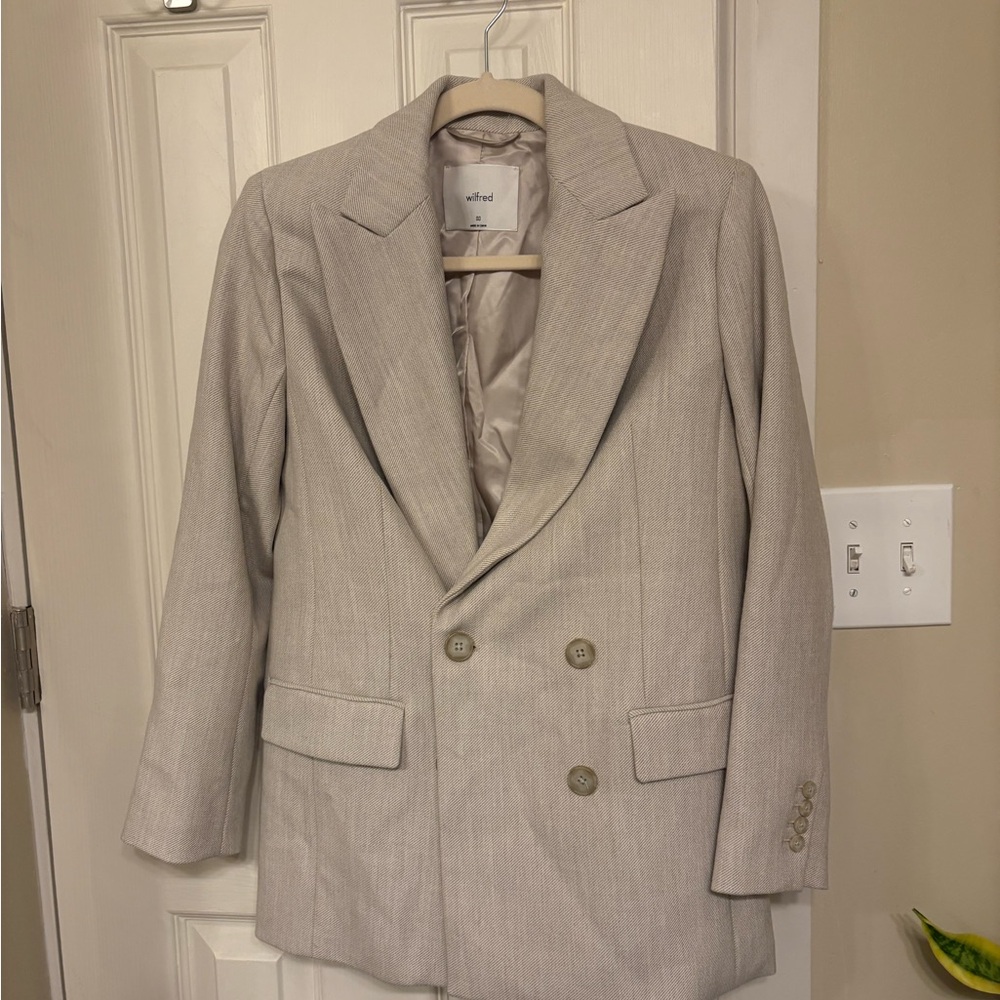 Aritzia Wilfred beige Double-Breasted Blazer